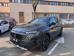 PEUGEOT 3008 Hybrid 136CV e-DCS6 Allure NAVI+RET