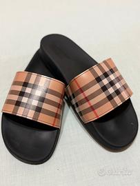 Ciabatte Burberry Originali BeigeNero – Come Nuove