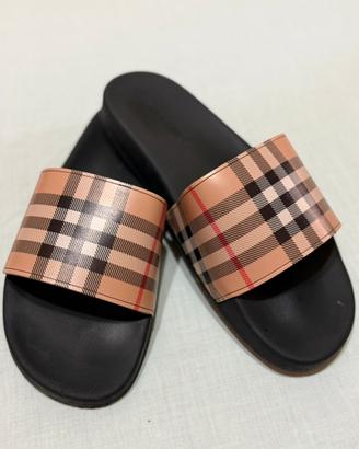 Ciabatte Burberry Originali BeigeNero – Come Nuove
