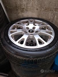 set 4 ruote x Mercedes 200euro