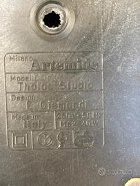 Lampada da scrivania Artemide modello Tolos Studio