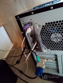 Computer desktop fisso