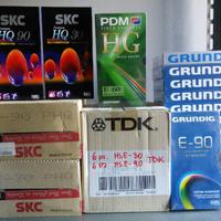 Videocassette VHS e Floppy disc da 5,25 vergini