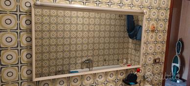 Specchiera da bagno vintage in legno laccato