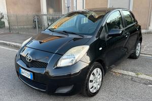 Toyota Yaris 1.3 5 porte