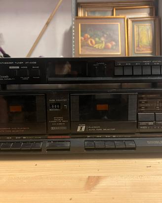 Lettore cassette e Radio Akai