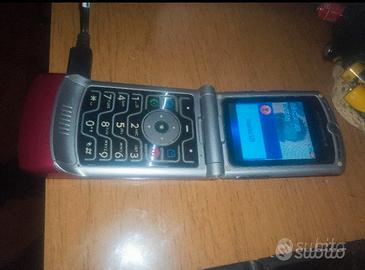 DUE MOTOROLA V3 RAZR 