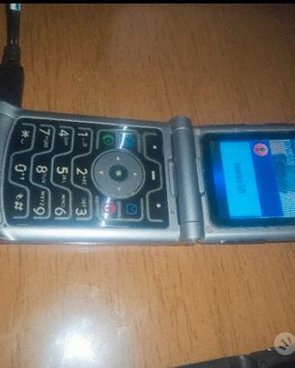 DUE MOTOROLA V3 RAZR 