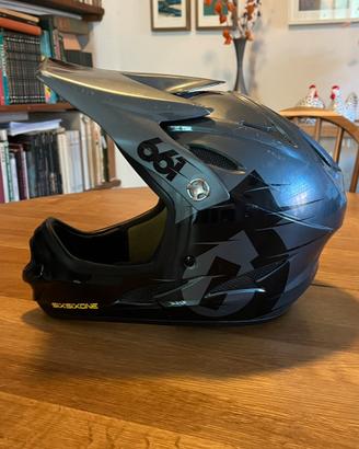 Casco mtb sixsixone