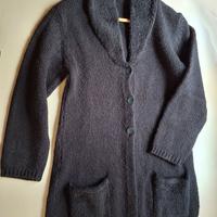 Giacca lunga in maglia di lana nera