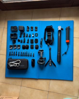 Gopro hero 11 con accessori