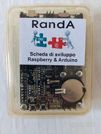 Raspberry PI Model B+ con scheda sviluppo RandA