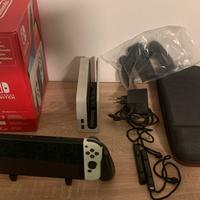 Switch oled con accessori