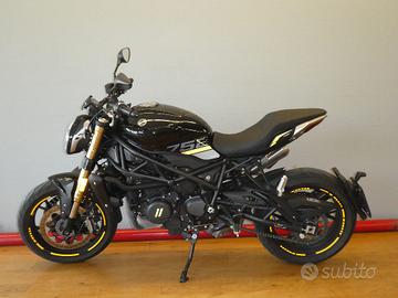 BENELLI 752 S