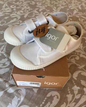 Scarpe in tela bianca n.29 Igor NUOVE