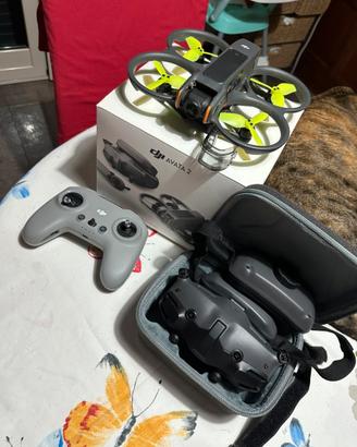 Dji Avata 2 con controller fpv 3 e visori G3