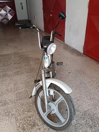 motorino piaggio "SI"