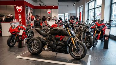 Diavel 1260S Dark Stealth fulloptional