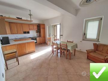 Appartamento Panoramico Con Giardino e Terrazzo