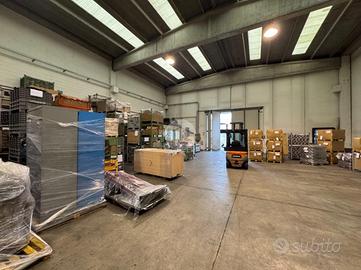 CAPANNONE A CASTEGNATO