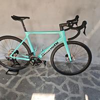 bianchi sprint 105 2x12 carbonio tg.57