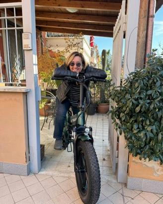 BIKE ELETTRICA ENGWE EP-2 PRO A 3 RATE CON KLARNA