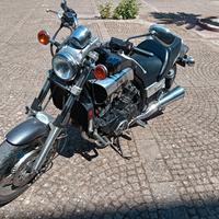 Yamaha Vmax 