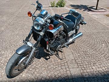 Yamaha Vmax 