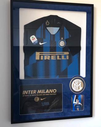 Maglia Inter 20th anniversario Nike firmata