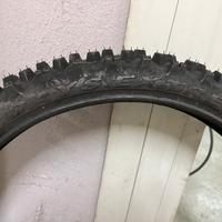 Gomma Metzeler 80/90 21