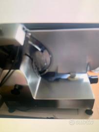 Affettatrice elettrodomestici