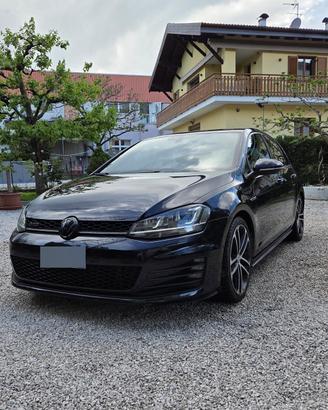 Golf 7 GTD 2.0 TDI 184 CV DSG sport  and sound 