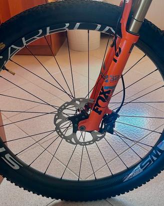 Ruote space carbon