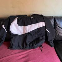 Giacca nera e bianca Nike