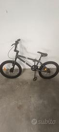 Bicicletta da bambino BMX