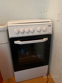 Cucina  BEKO 4 fuochi + forno