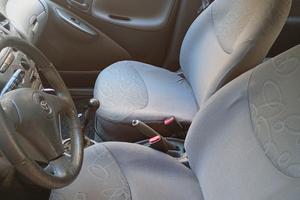 Yaris 1300 