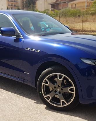 Cerchi Maserati Levante