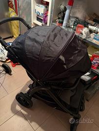 Passeggino peg perego con ruote per sterrato
