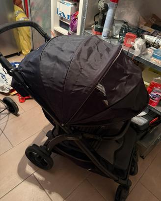 Passeggino peg perego con ruote per sterrato