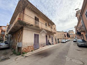 5 LOCALI A PALERMO