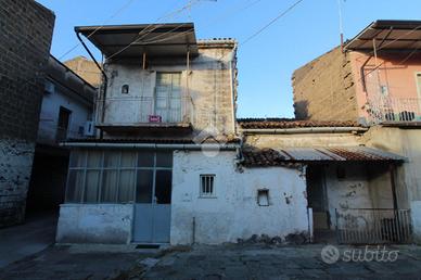 CASA SEMINDIPENDENTE A CASAGIOVE