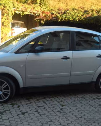 Audi a2  ricambi