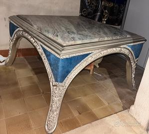 divano poltrone e tavolino