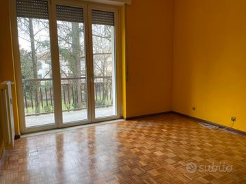 Comodo , Grande , Tricamere