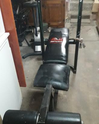 panca attrezzi palestra