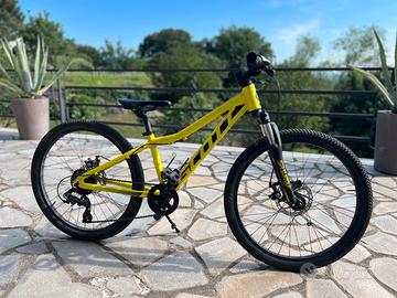 Scott Scale 24”