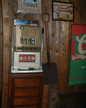 Slot machine Ascot Super De Luxe JACKBAR