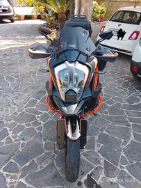 KTM 1290 Super Adventure 