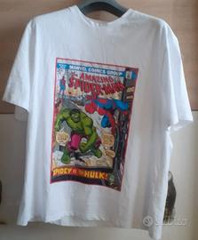 Maglietta supereroi Marvel comic Hulk vs Spiderman